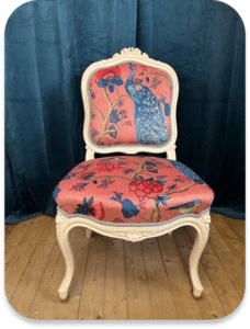 Chaise style Louis XV rénovée